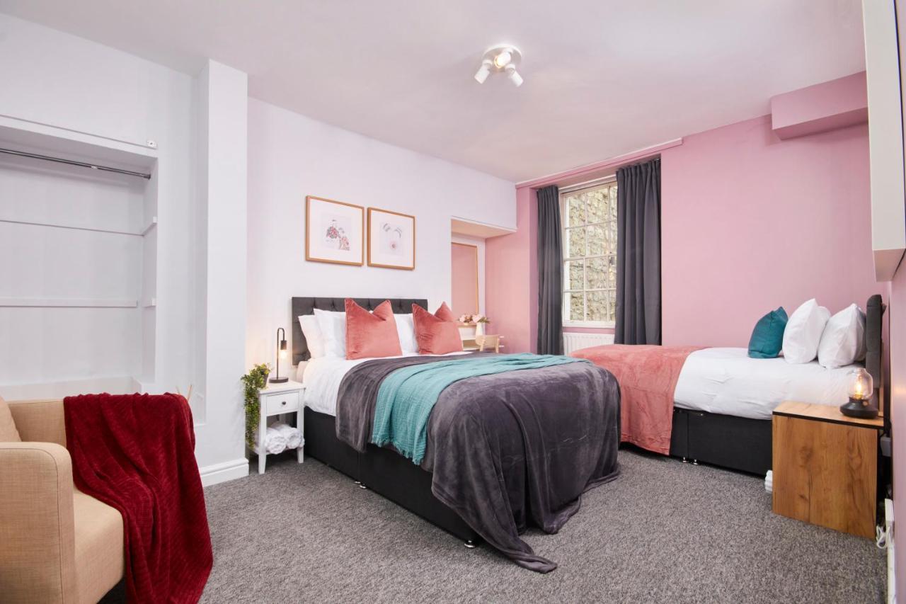 Wonderful Apartment In Bath With Garden - Sleeps 8 Exteriör bild